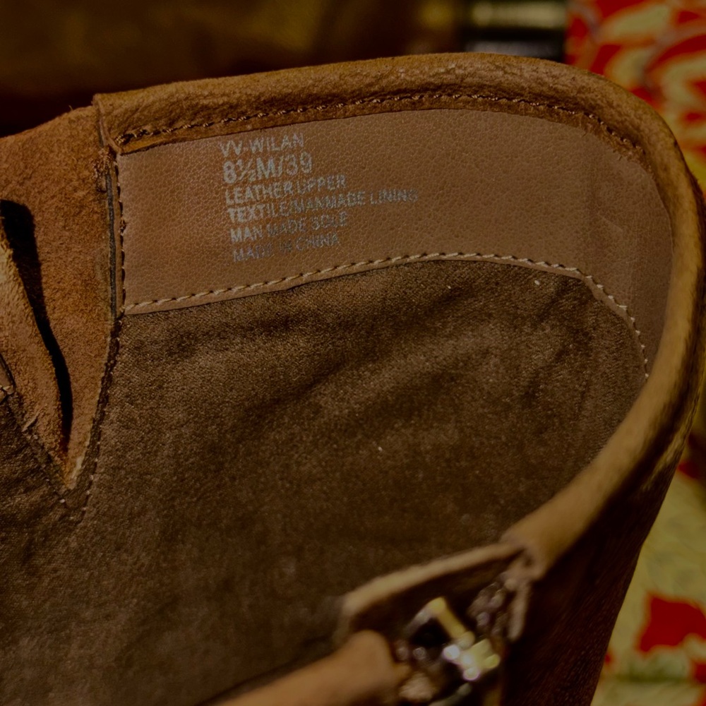 🔥NWT: Vince Camuto Brown Leather Boots - Picture 10 of 11